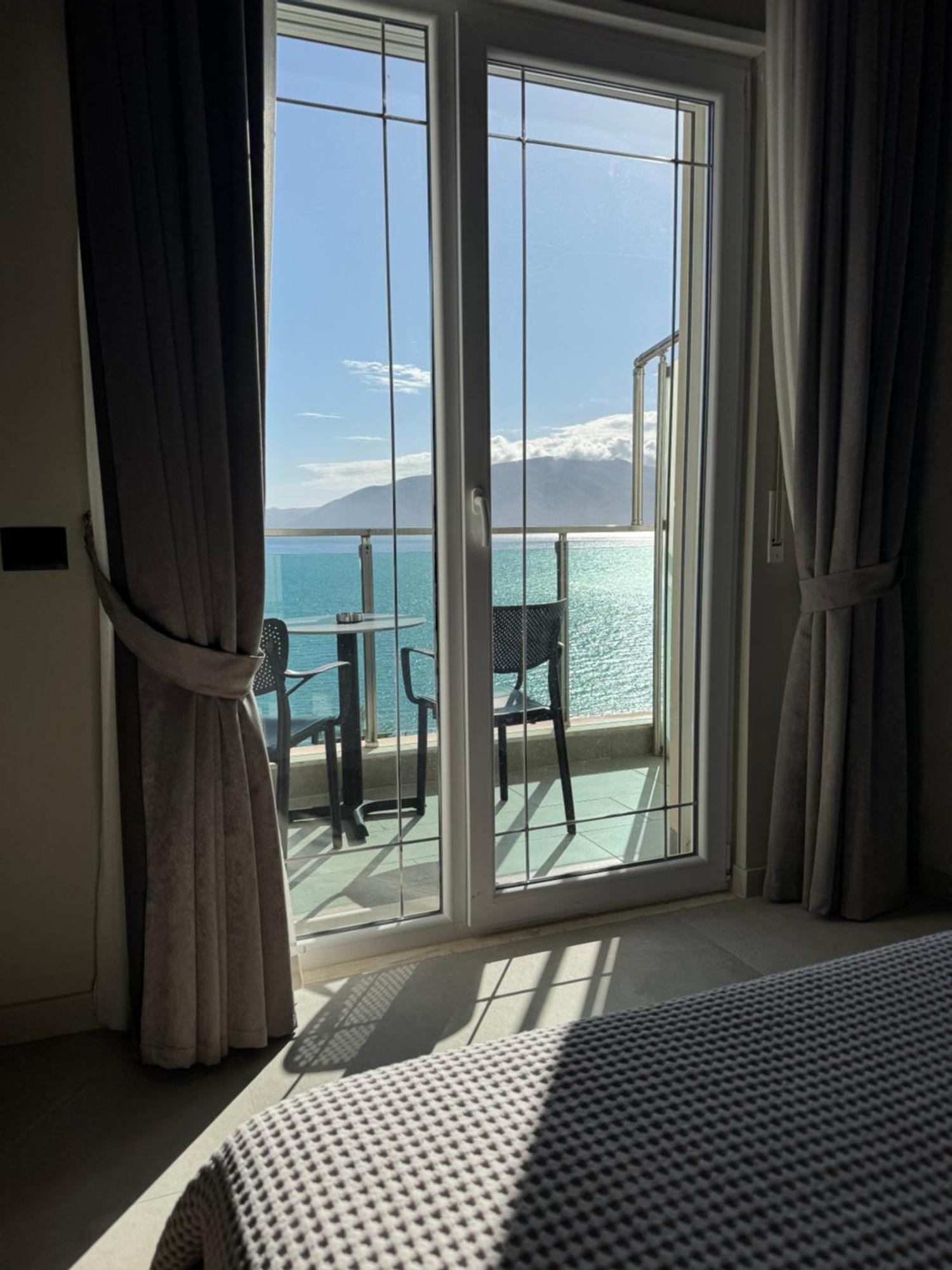 Hotel Nuna & 4*